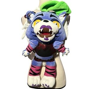 Bioworld Backpack 20” FNAF Security Breach Roxy Plush Mini Cosplay